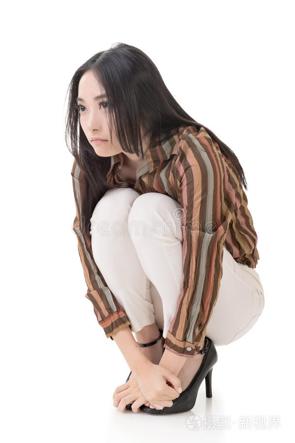 弹壳与玫瑰